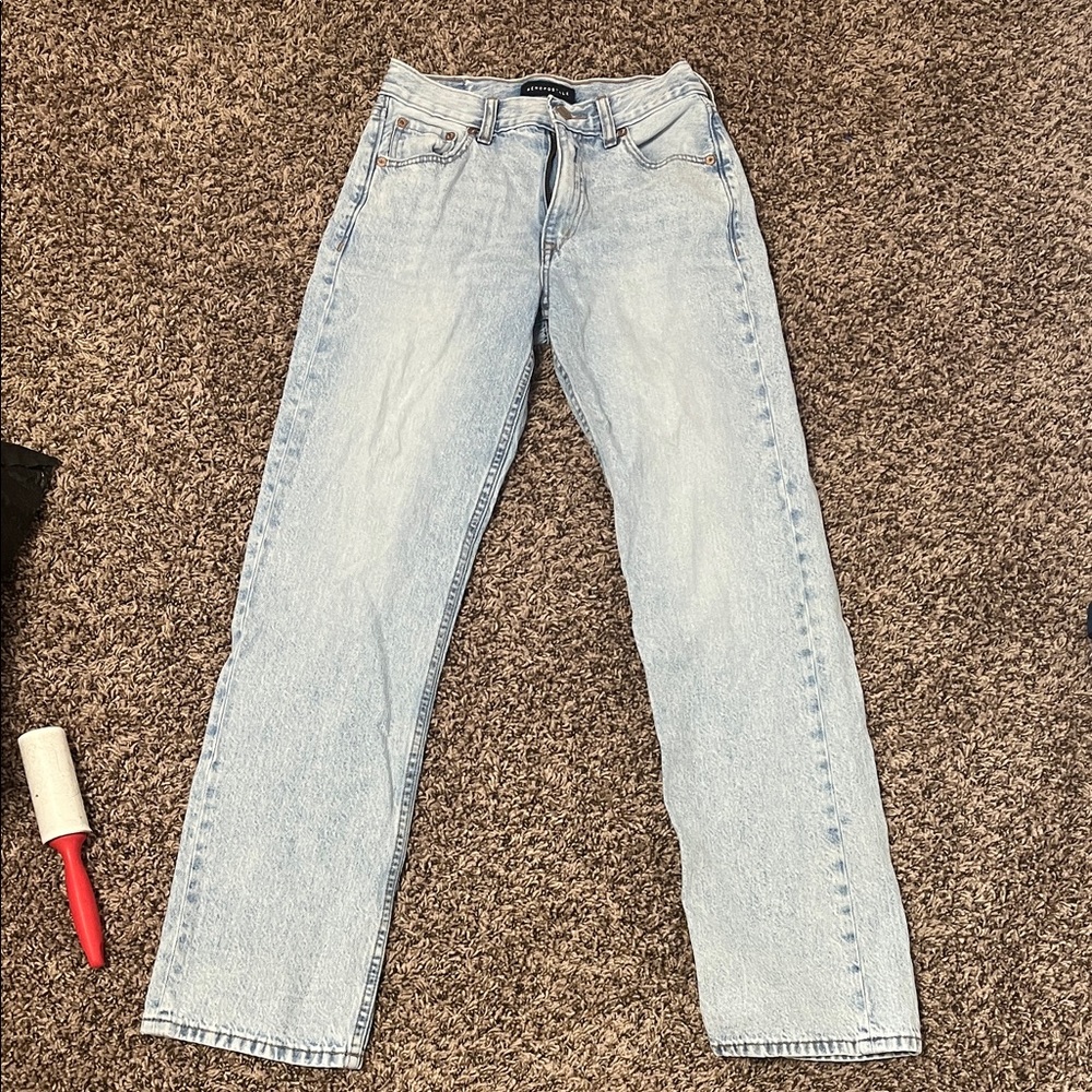 Aeropostale Light Wash Straight Leg Jeans